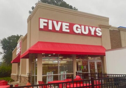 Standort von Five Guys auf dem Berkley Boulevard